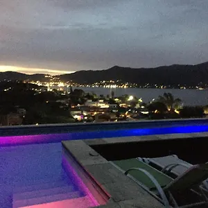 Quarto em Acomodações Particulares Aloha, Florianópolis